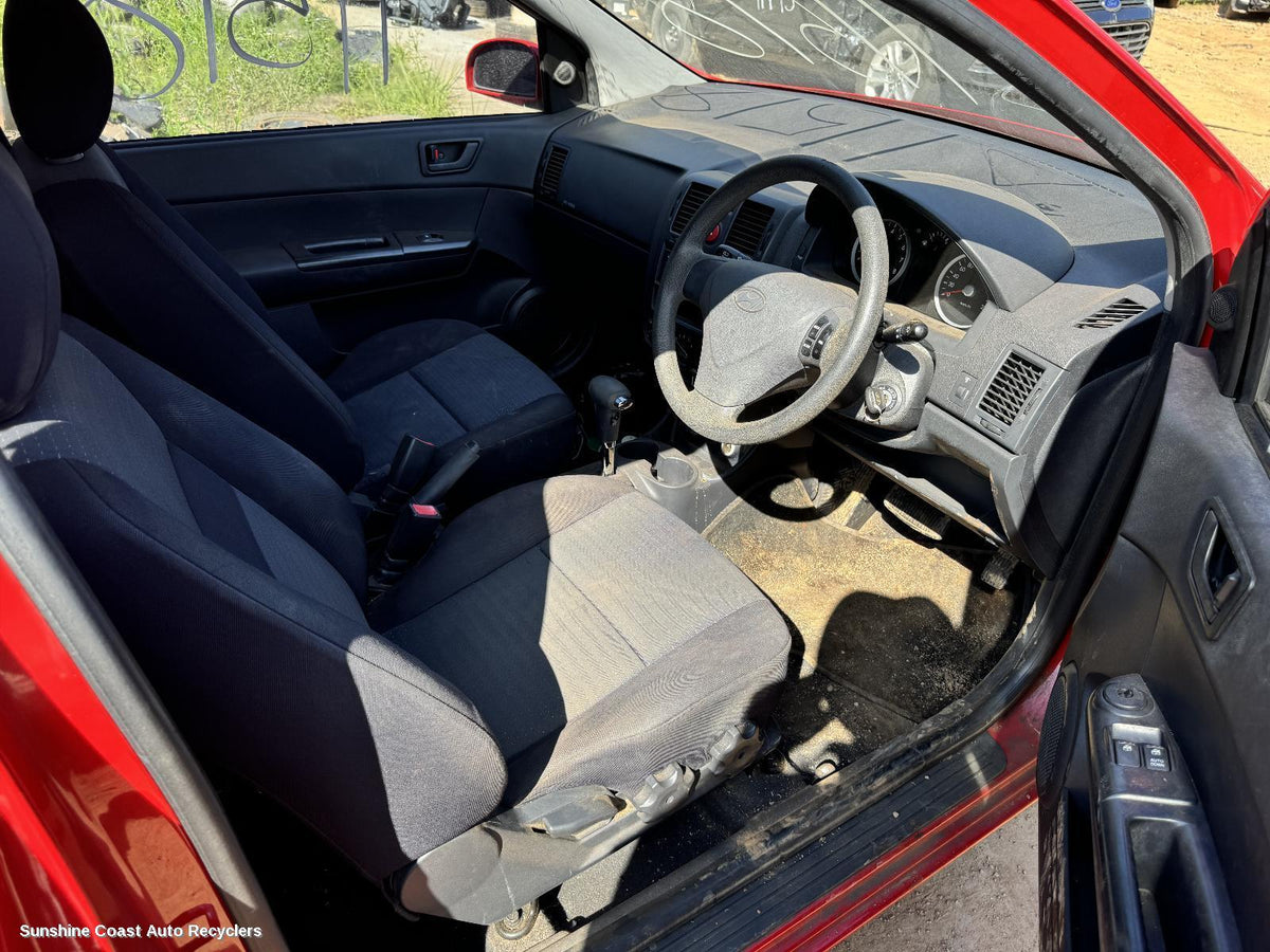 2002-2011 Hyundai Getz Right Front Door