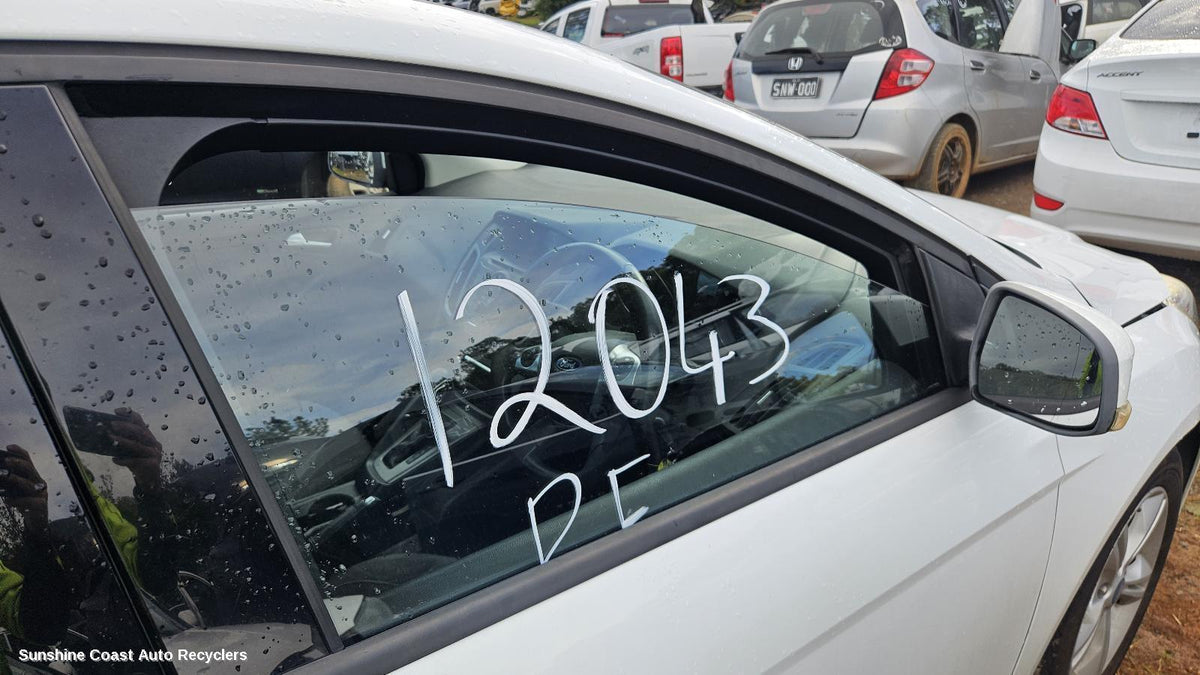 2011-2015 Ford Focus Right Front Door Window