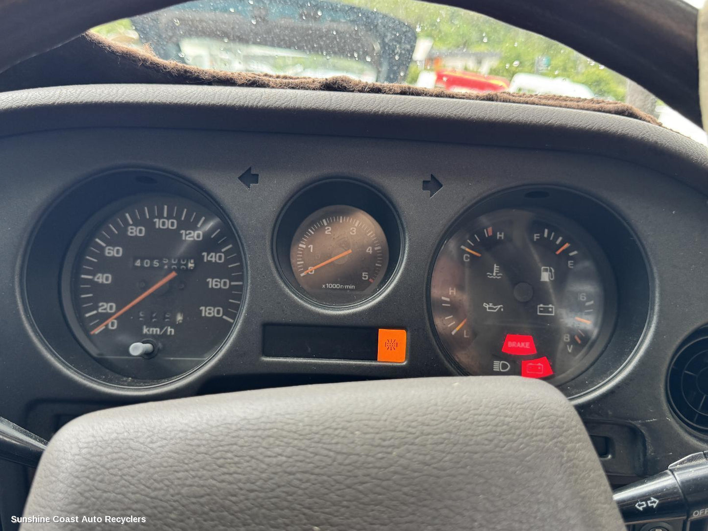 1984-1990 Toyota Landcruiser Instrument Cluster