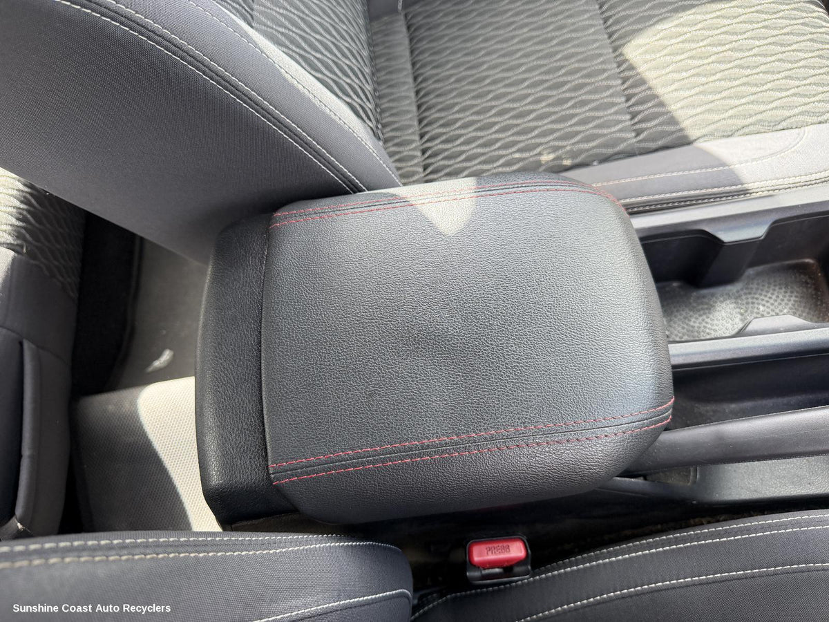 2021-2026 Ldv T60 Console