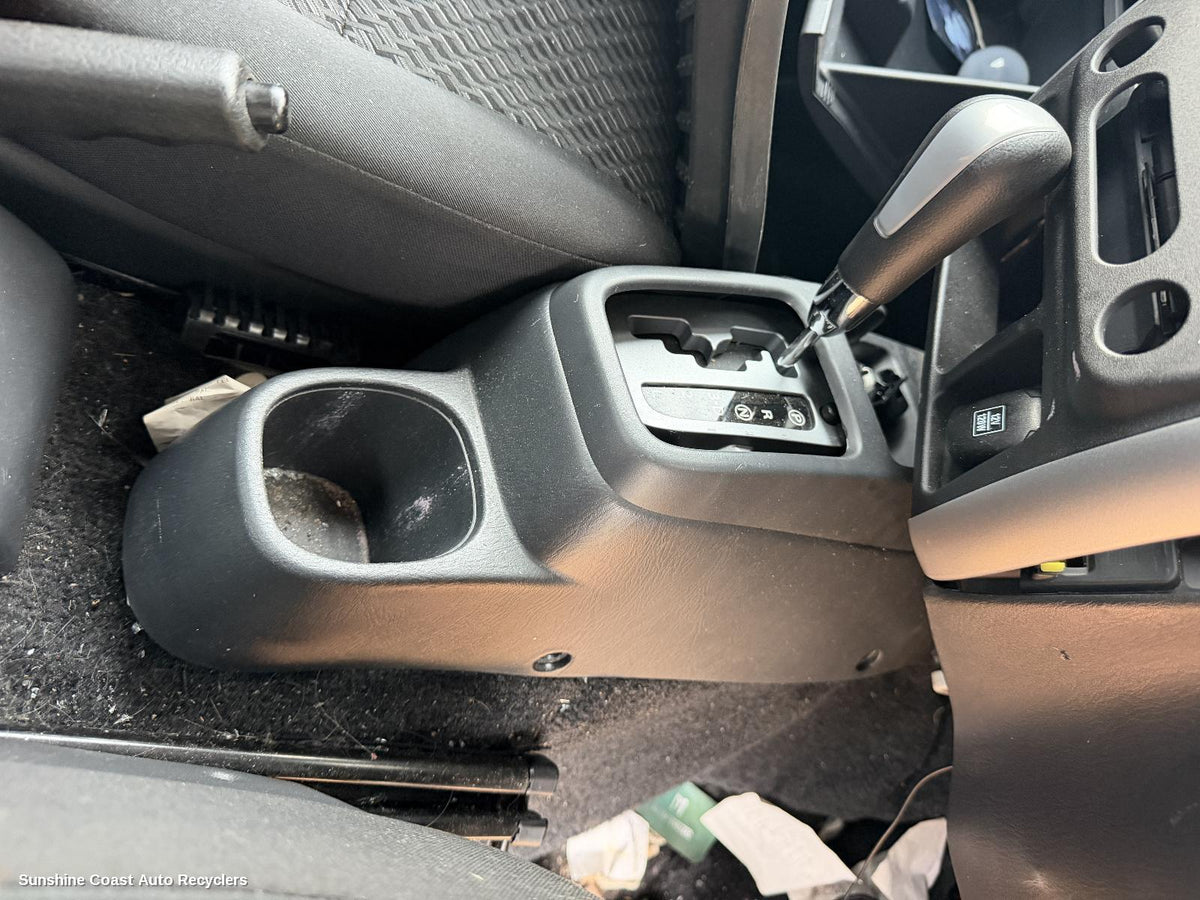 2005-2018 Suzuki Jimny Console