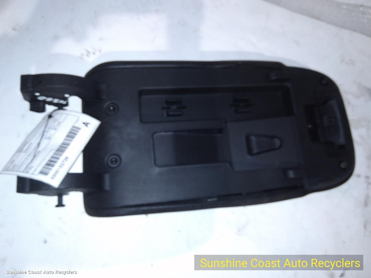 2017-2020 Holden Equinox Console