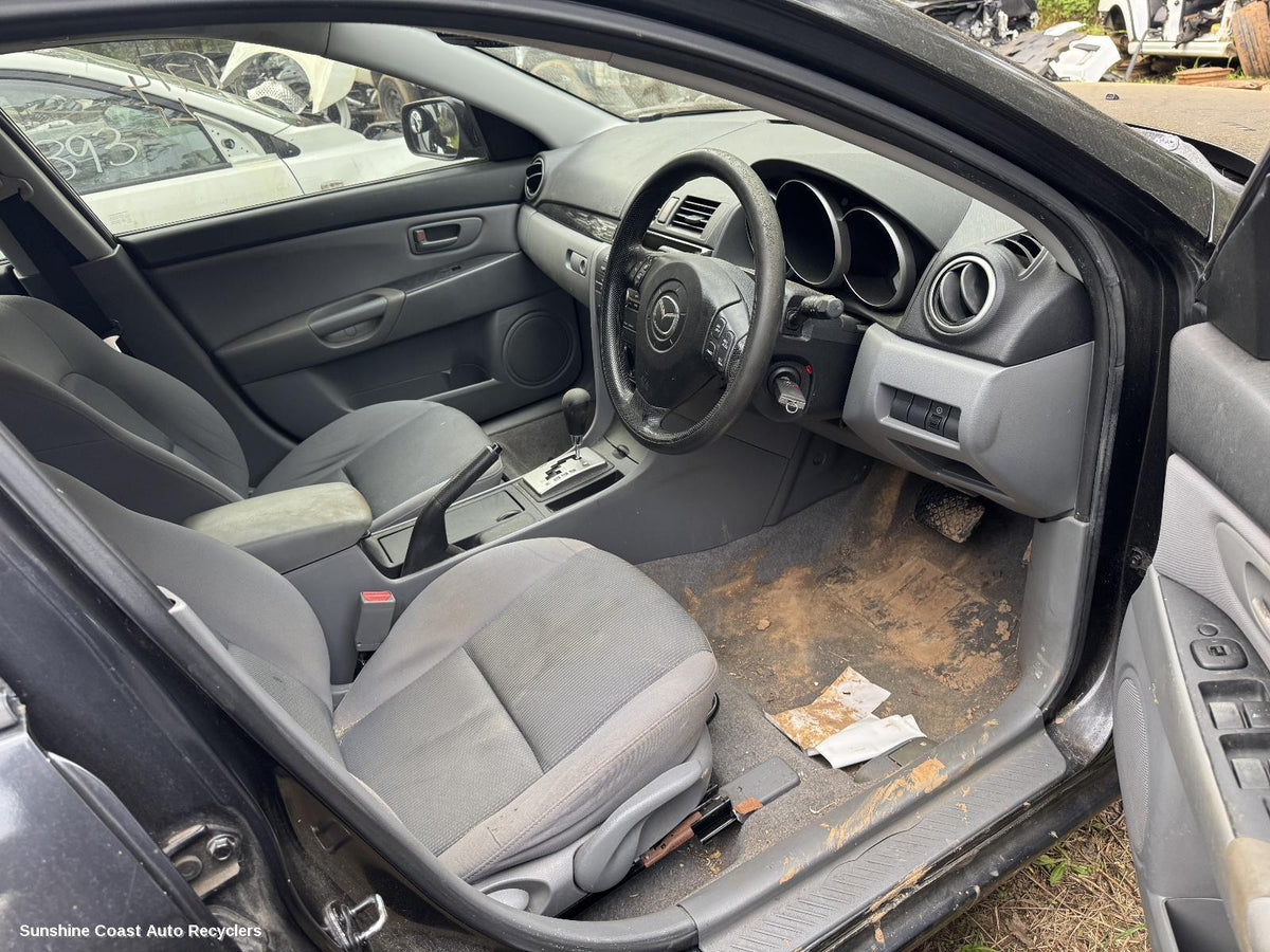 2003-2009 Mazda 3 Right Headlamp