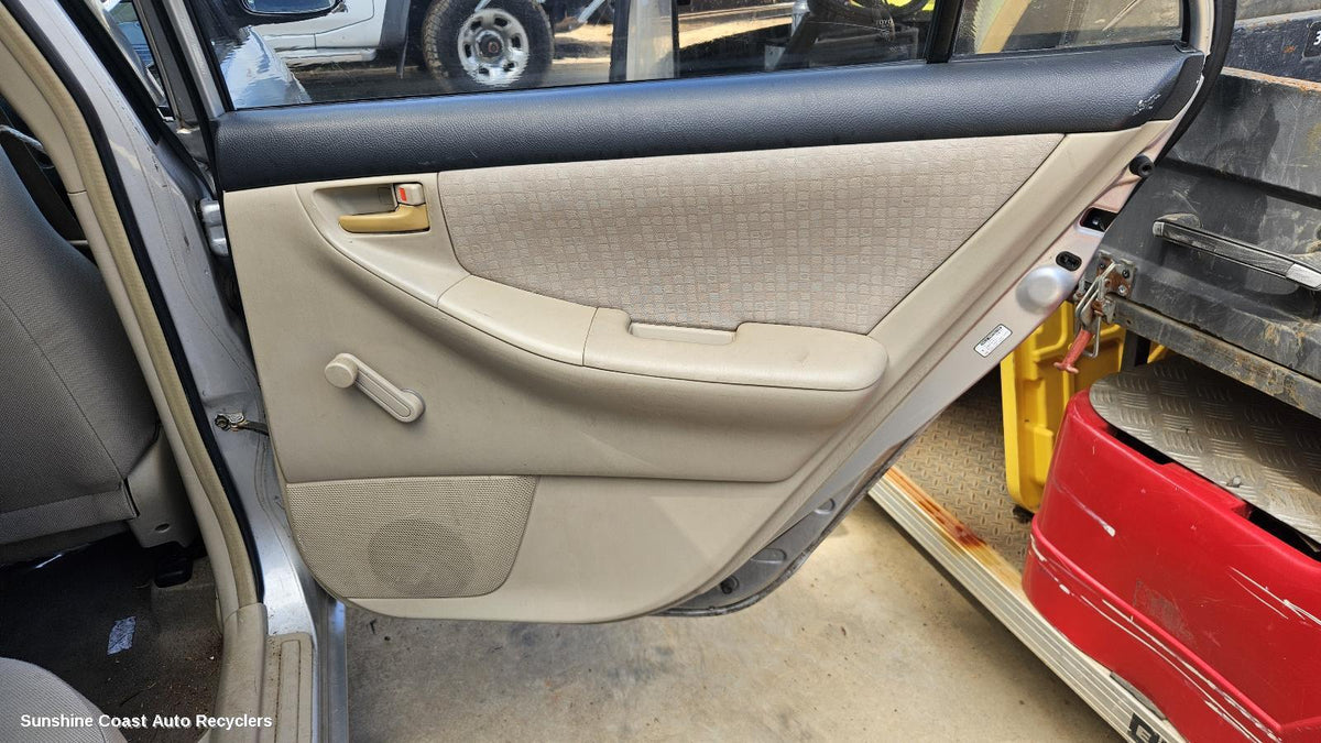 2001-2007 Toyota Corolla Door Handle
