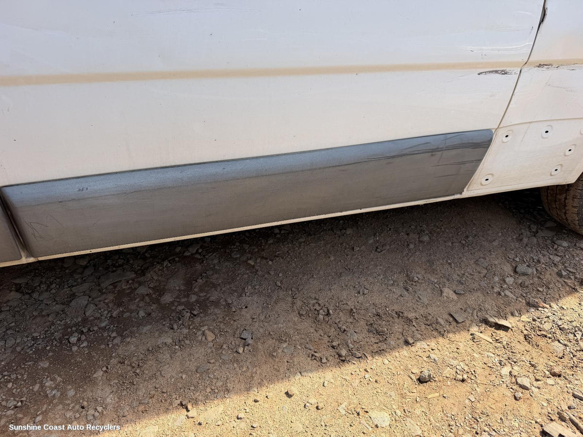 2004-2014 Renault Trafic Body Door Mould