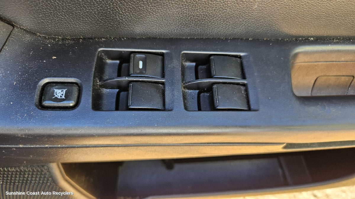 2010-2017 Mitsubishi Lancer Pwr Dr Wind Switch