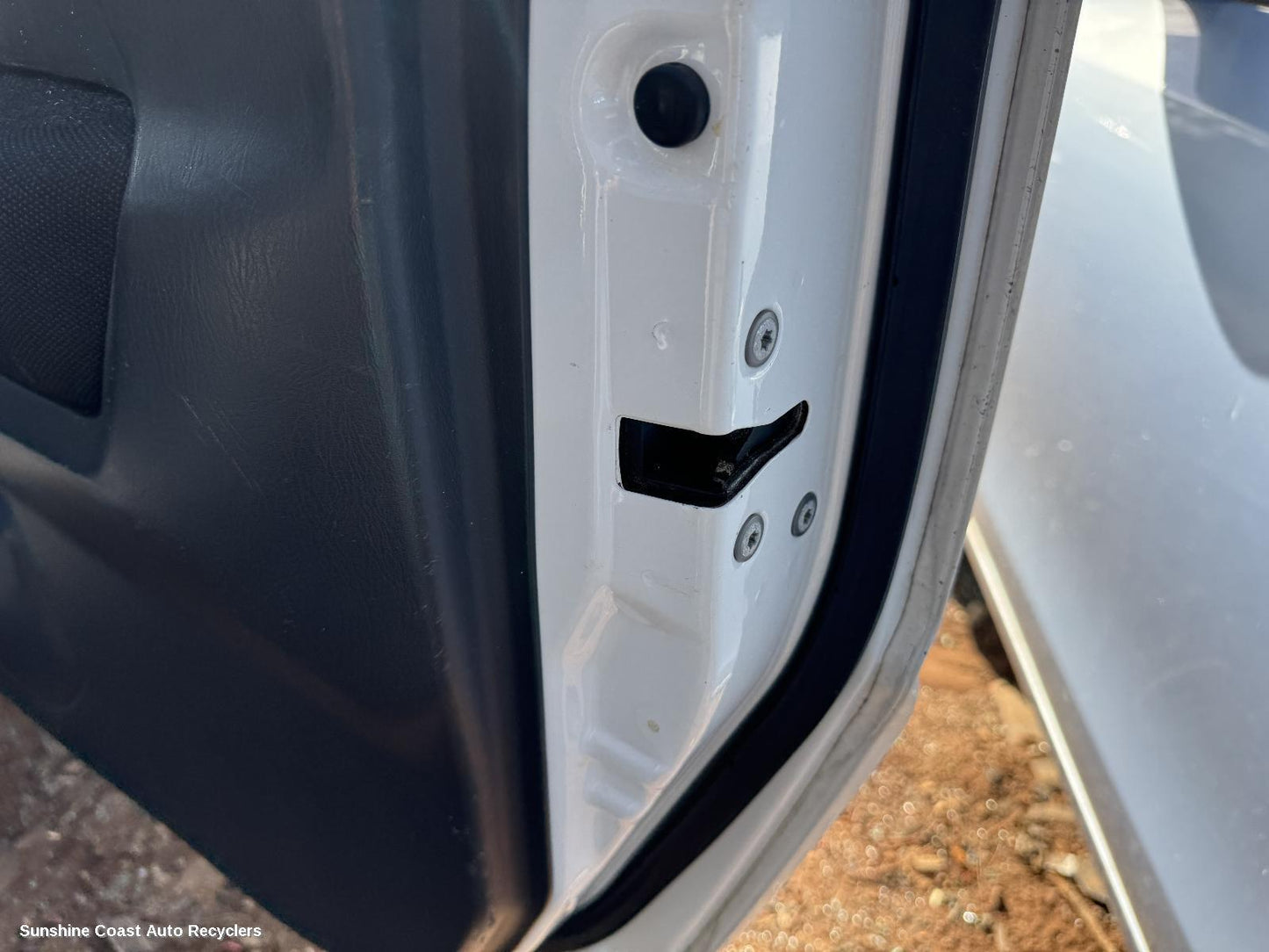 2011 Suzuki Jimny Door Boot Gate Lock