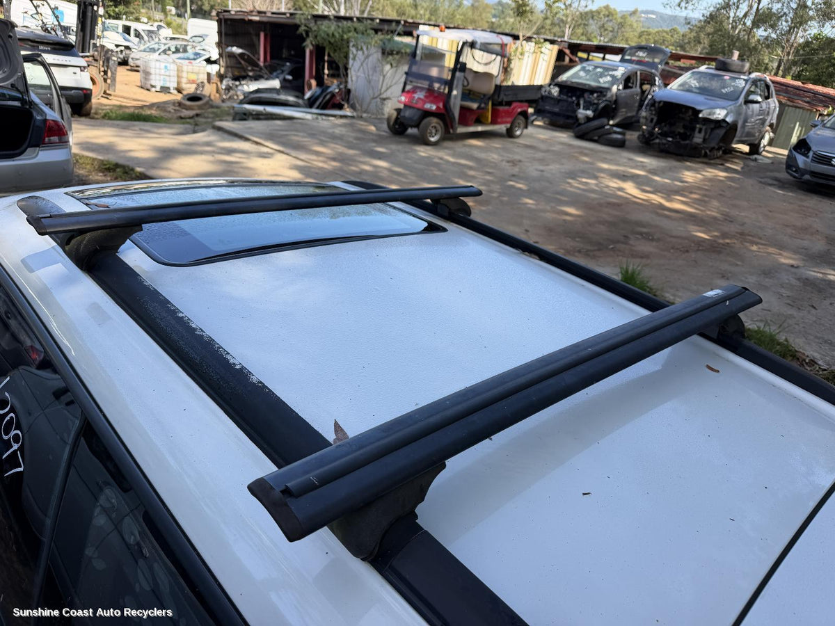 2003-2009 Subaru Outback Roof Rack Bars