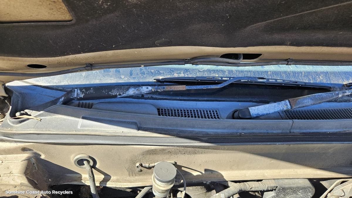 2000-2003 Hyundai Elantra Wiper Arm