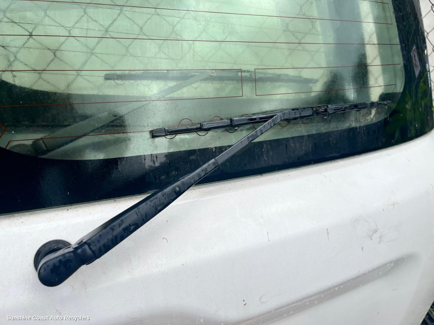 2017 Toyota Landcruiser Wiper Arm