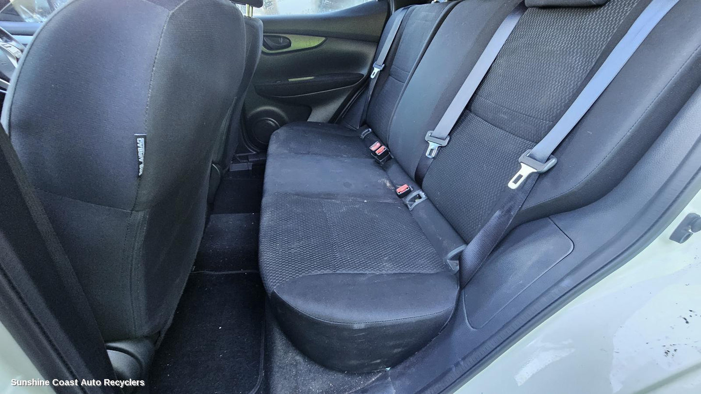 2013-2021 Nissan Qashqai Seatbelt Stalk