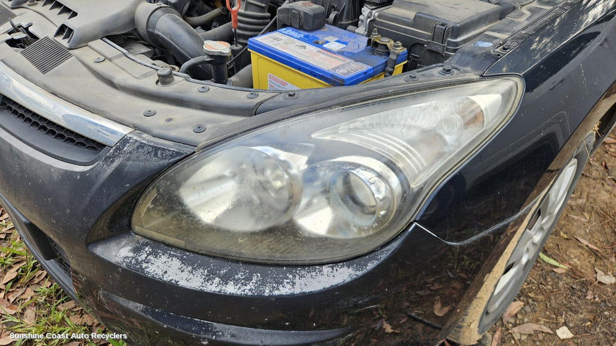 2008-2012 Hyundai I30 Left Headlamp