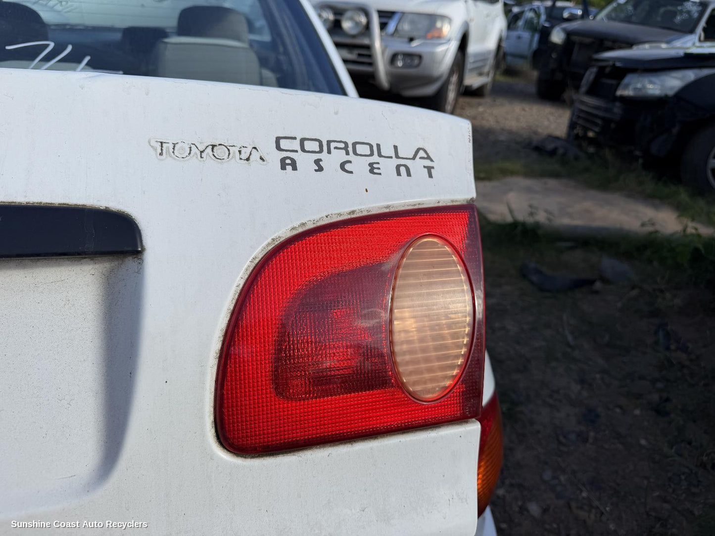 1999-2001 Toyota Corolla Rear Garnish