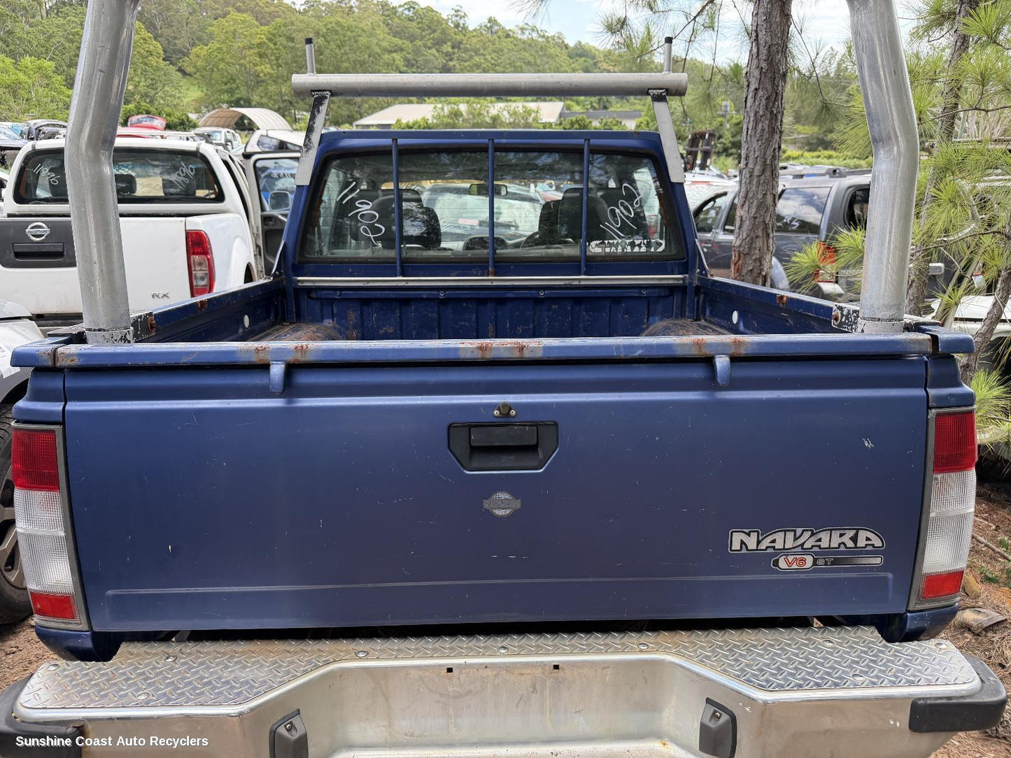2001 Nissan Navara Tailgate Handle