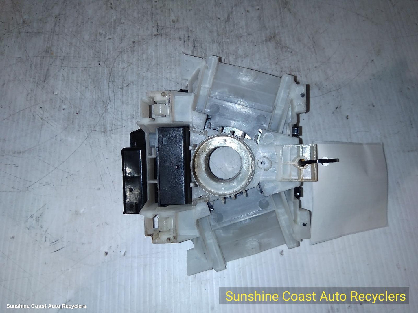 2015 Isuzu Mu-x Airbag Module Sensor