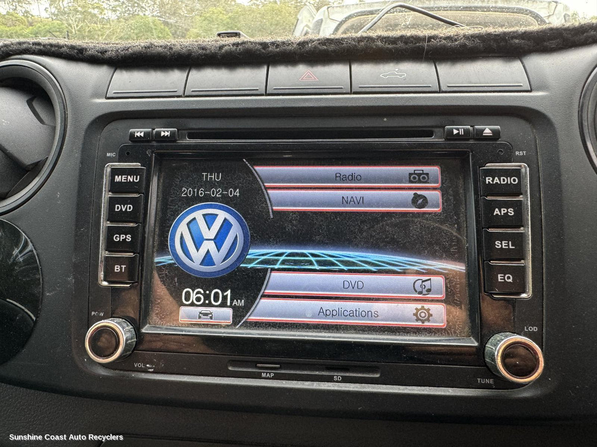 2010-2016 Volkswagen Amarok Radio Cd Dvd Sat Tv