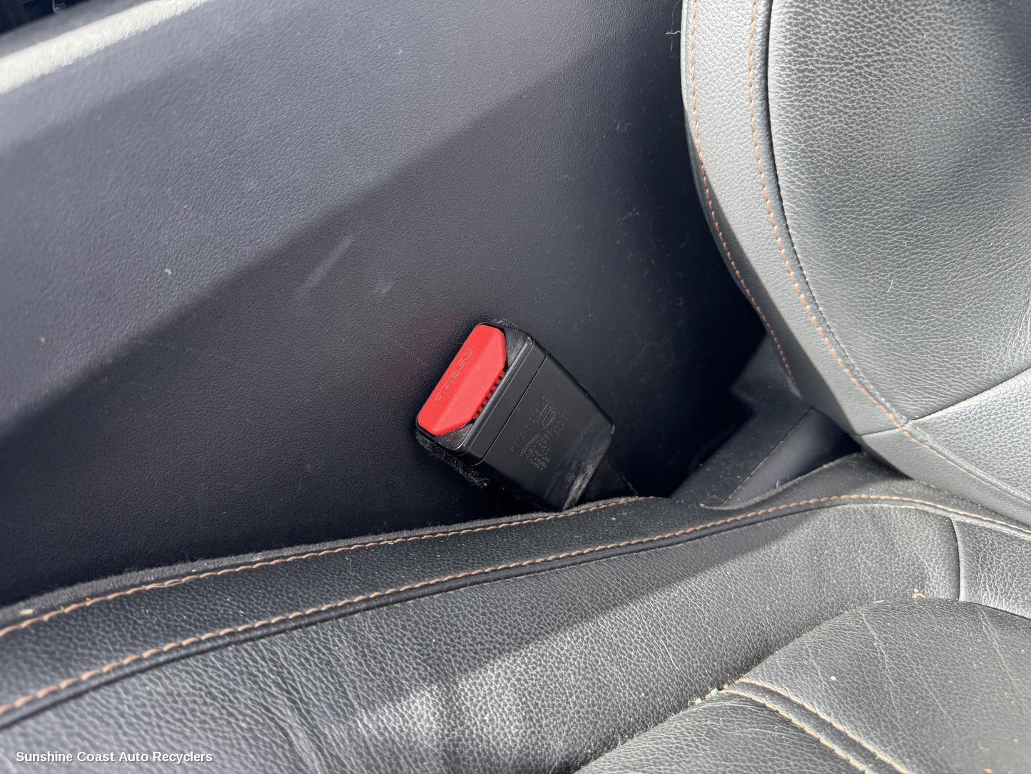 2016 Jaguar F Pace Seatbelt Stalk