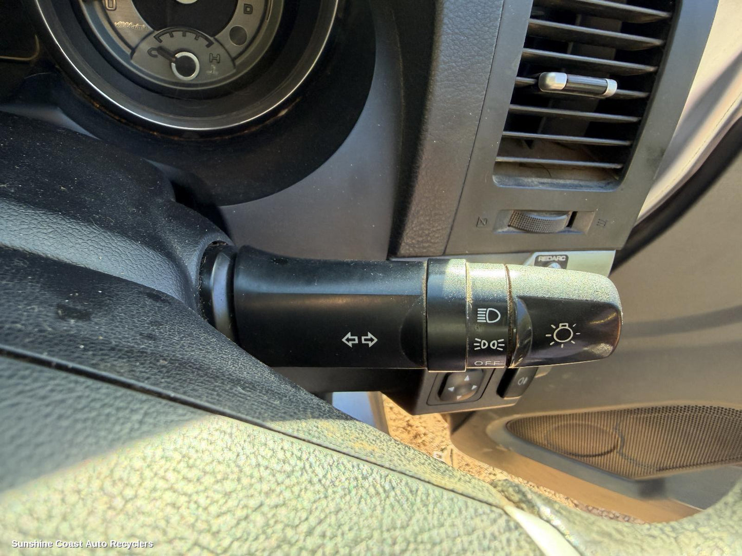 2006-2014 Mitsubishi Pajero Combination Switch