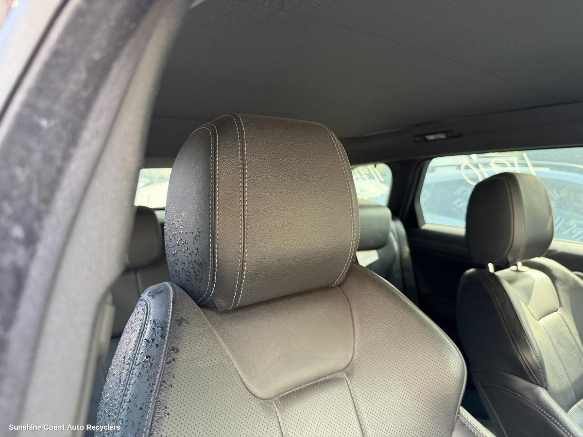 2011-2019 Land Rover Rangerover Evoque Headrest