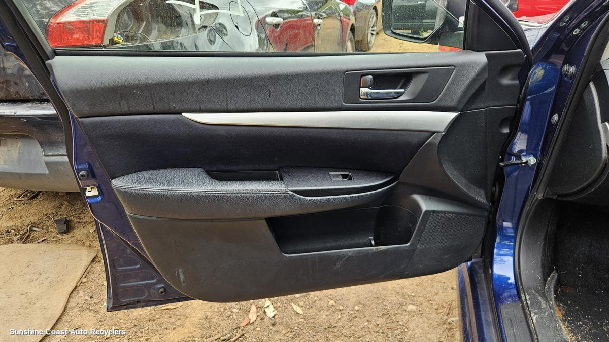 2009-2012 Subaru Liberty Door Trim