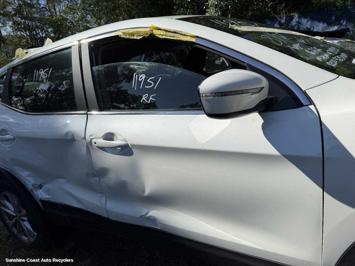 2013-2021 Nissan Qashqai Right Front Door Window