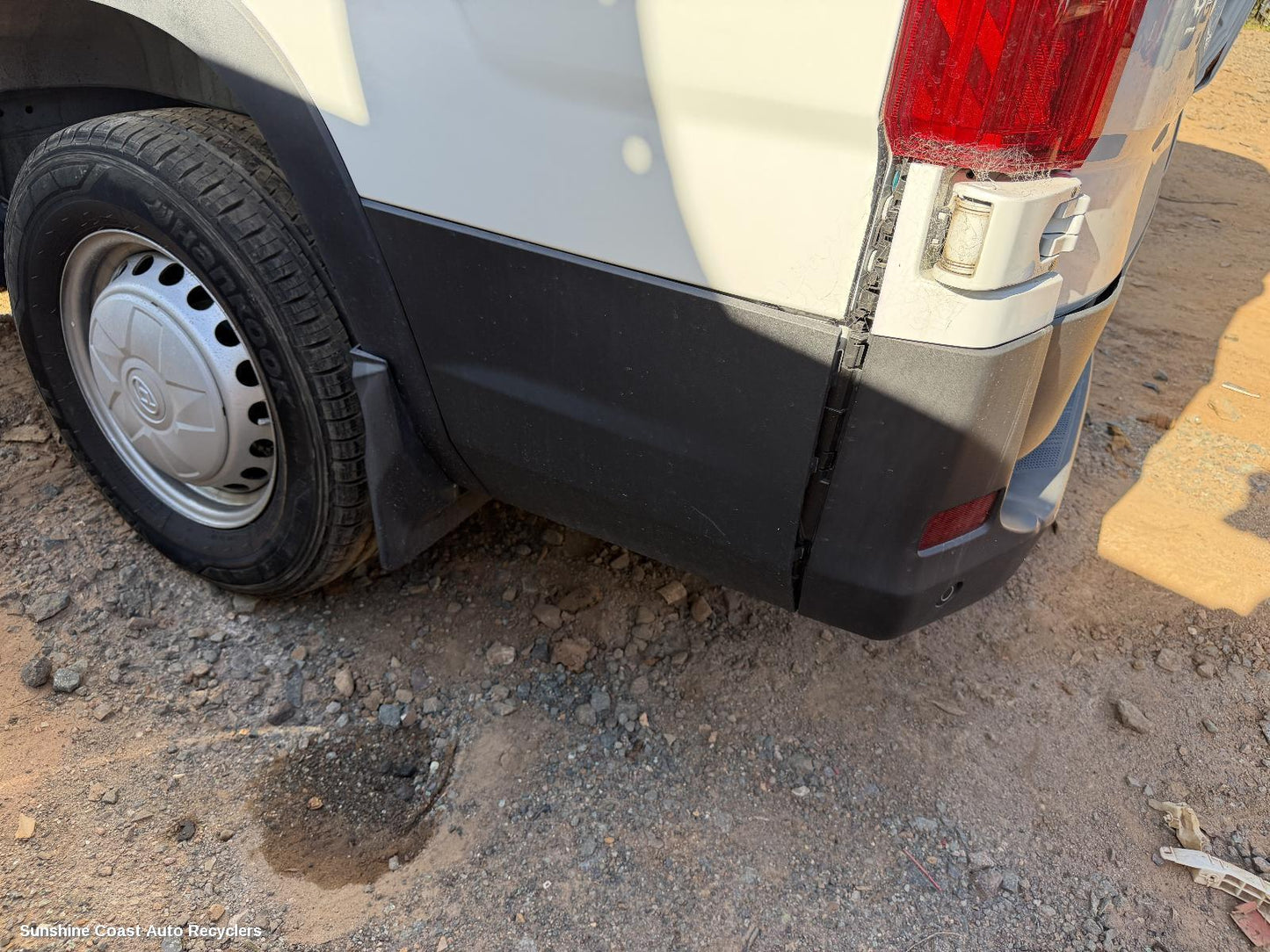 2024 Ldv Deliver 9 Body Door Mould