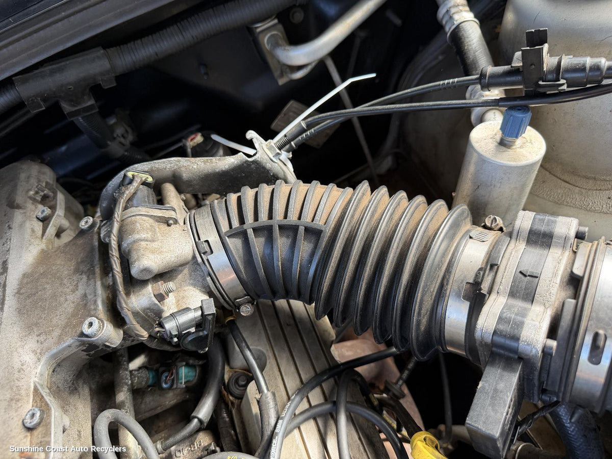 1997-2004 Holden Commodore Air Cleaner Duct Hos