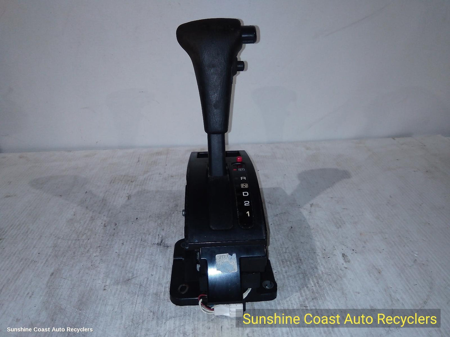 2001 Nissan Pathfinder Gear Stick Shifter