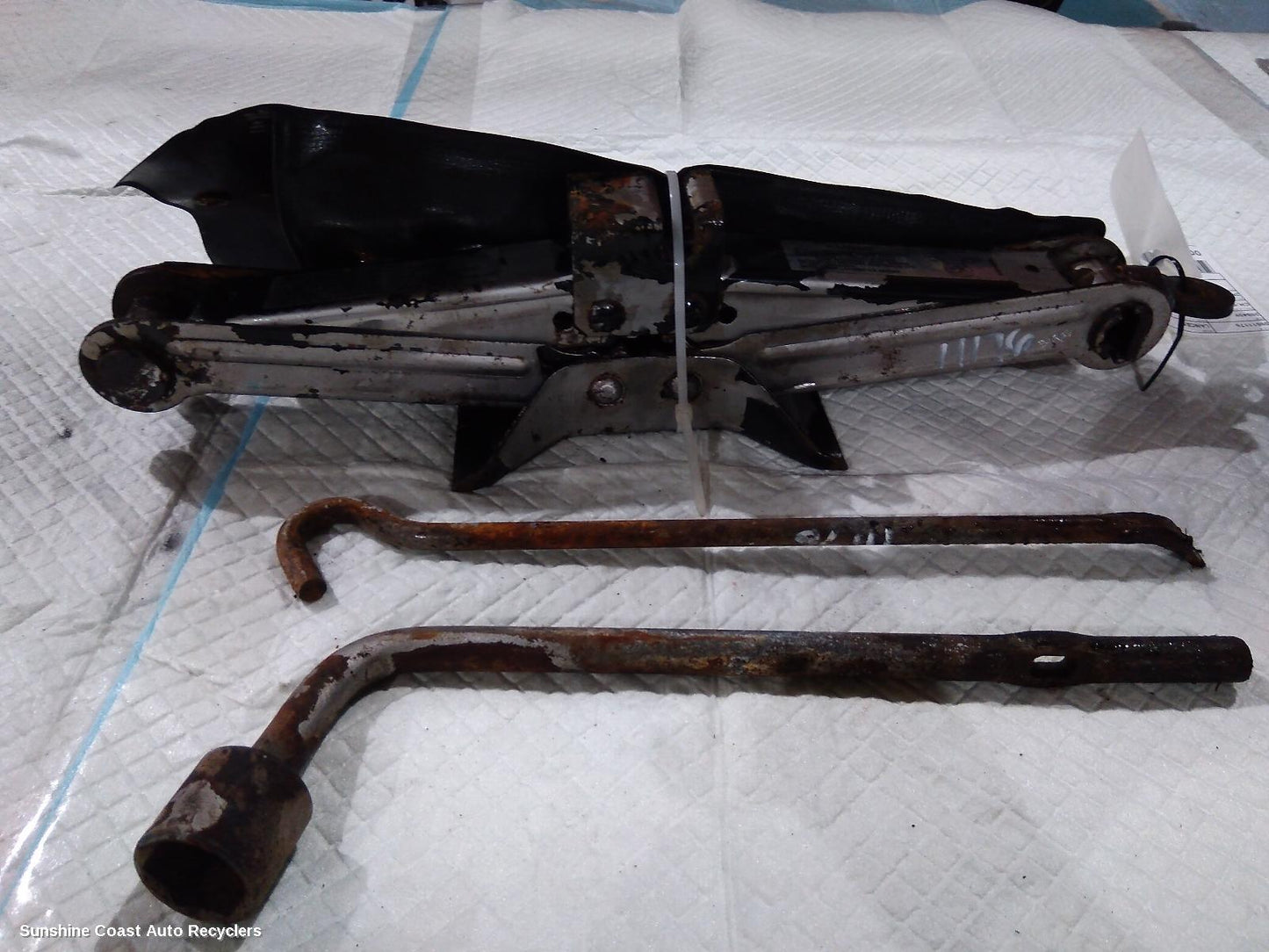 2006 Mitsubishi Lancer Jack Tool Kit