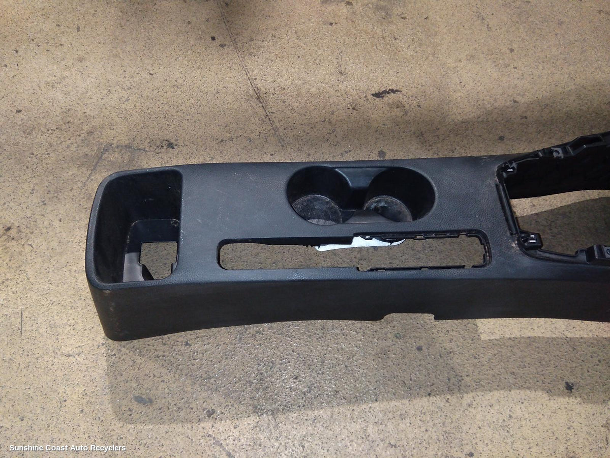 2020-2026 Kia Stonic Console