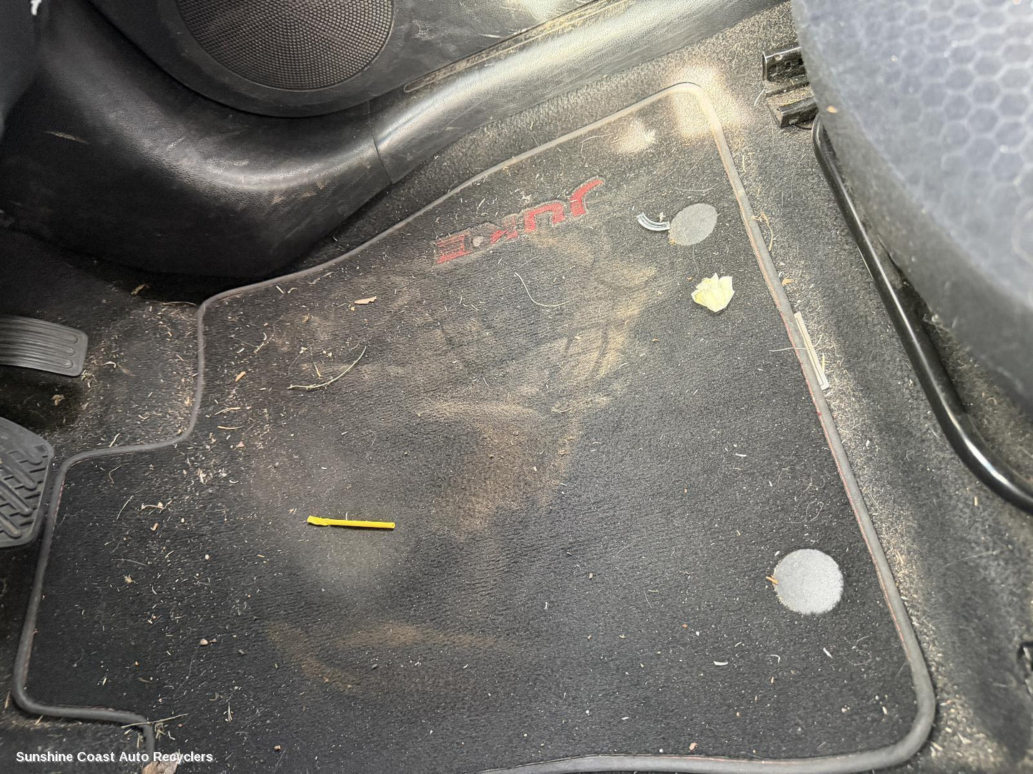 2014 Nissan Juke Floor Mats
