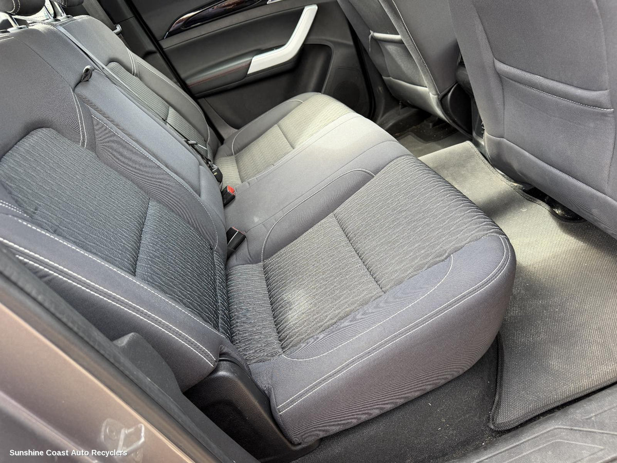 2017-2026 Ldv T60 2nd Seat  Rear Seat