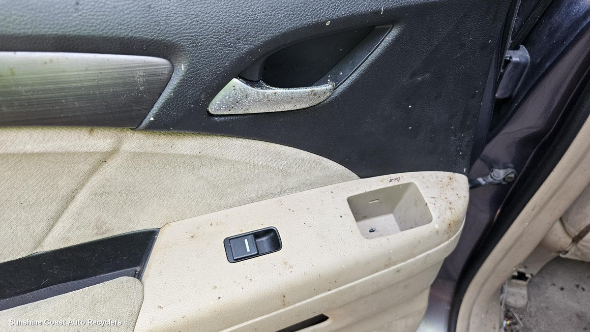 2004-2009 Honda Odyssey Door Handle