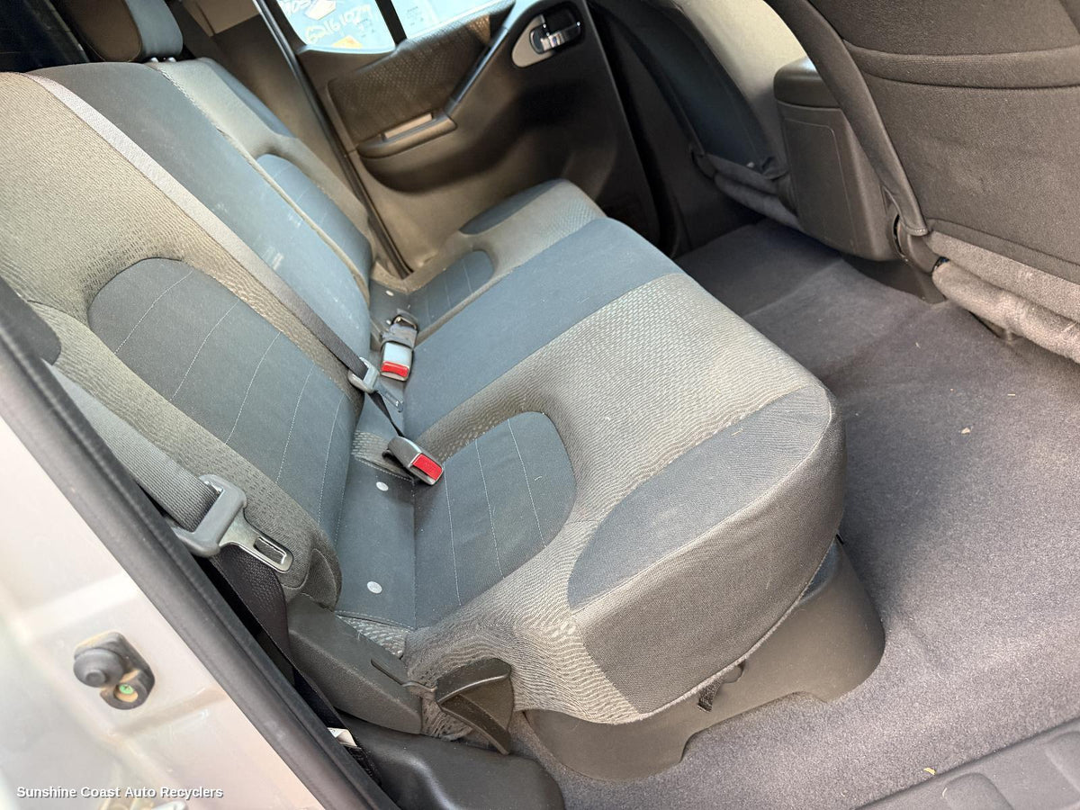 2005-2015 Nissan Navara Carpet