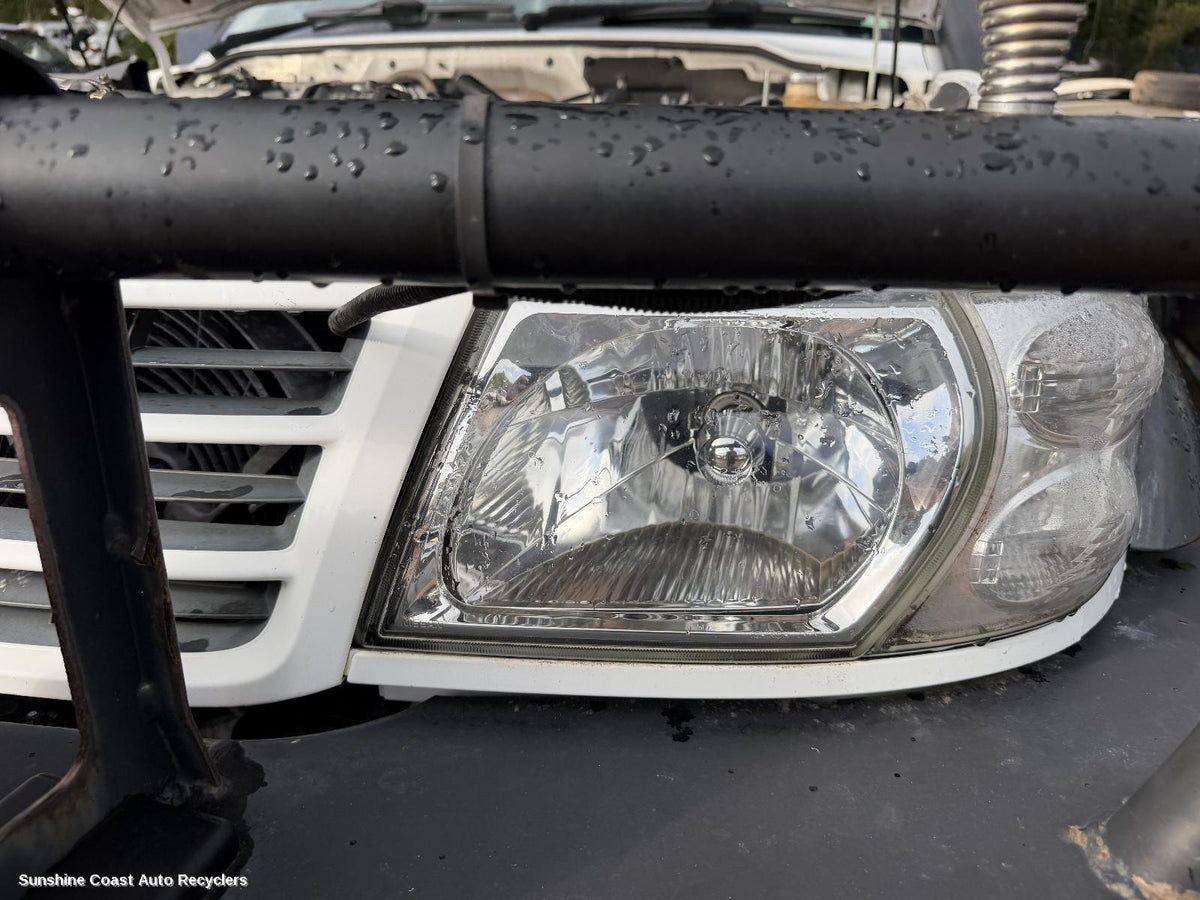 2001-2004 Nissan Patrol Left Headlamp