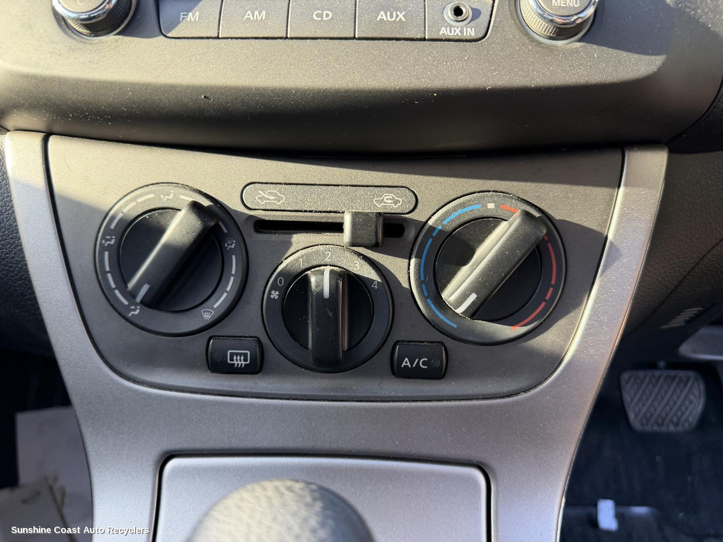 2012-2017 Nissan Pulsar Heater Ac Controls