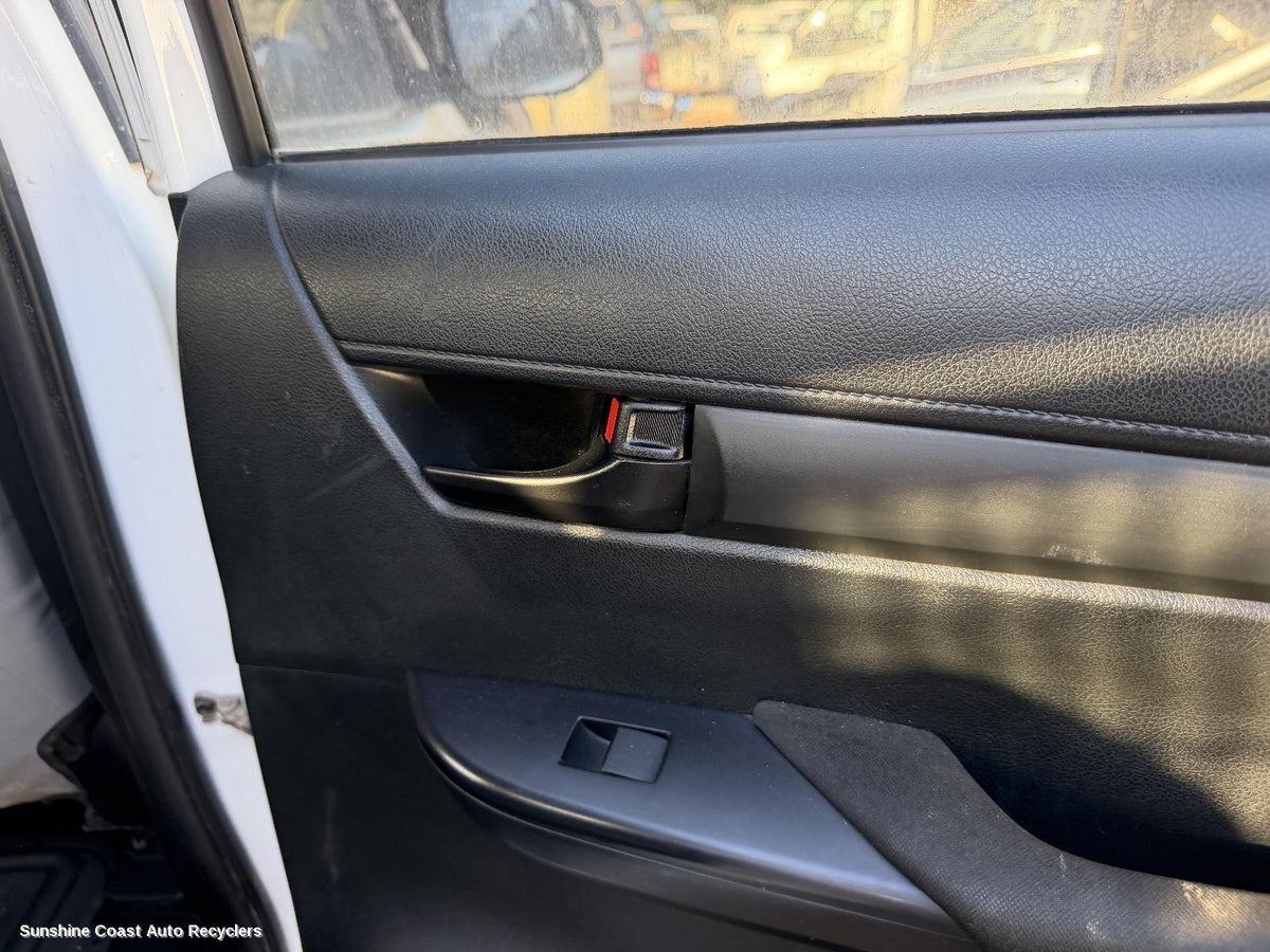 2015-2025 Toyota Hilux Door Handle