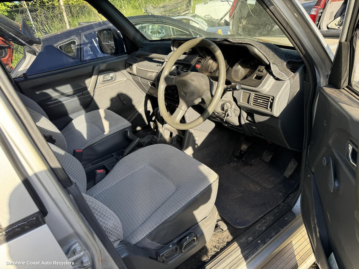 1991-2000 Mitsubishi Pajero Door Boot Gate Lock