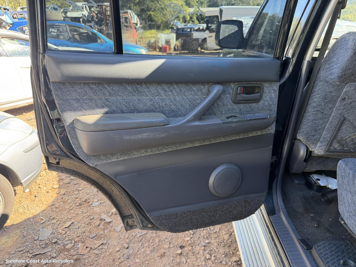 1990-1998 Toyota Landcruiser Door Boot Gate Lock