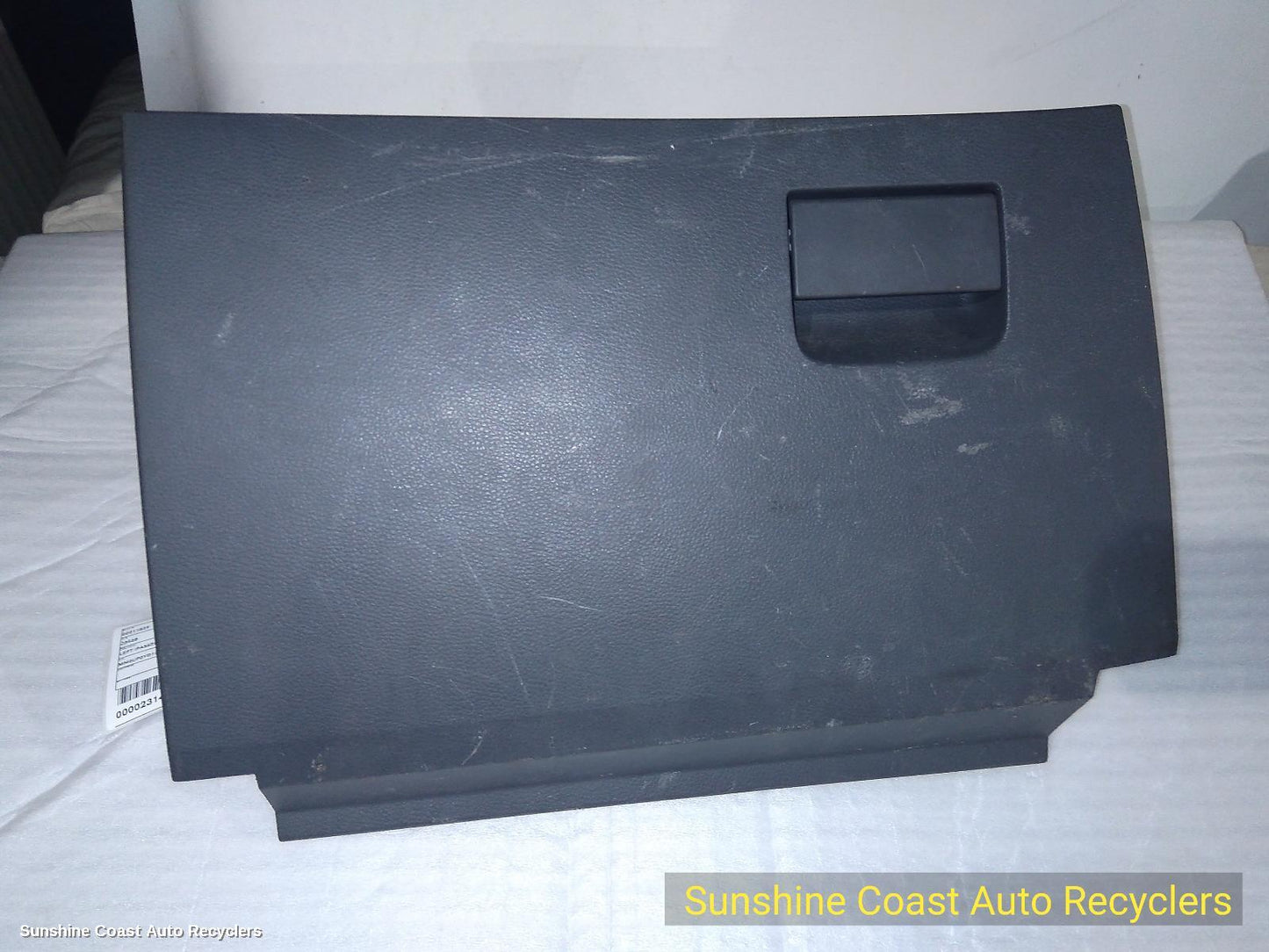 2011-2020 Mazda Bt50 Glove Box