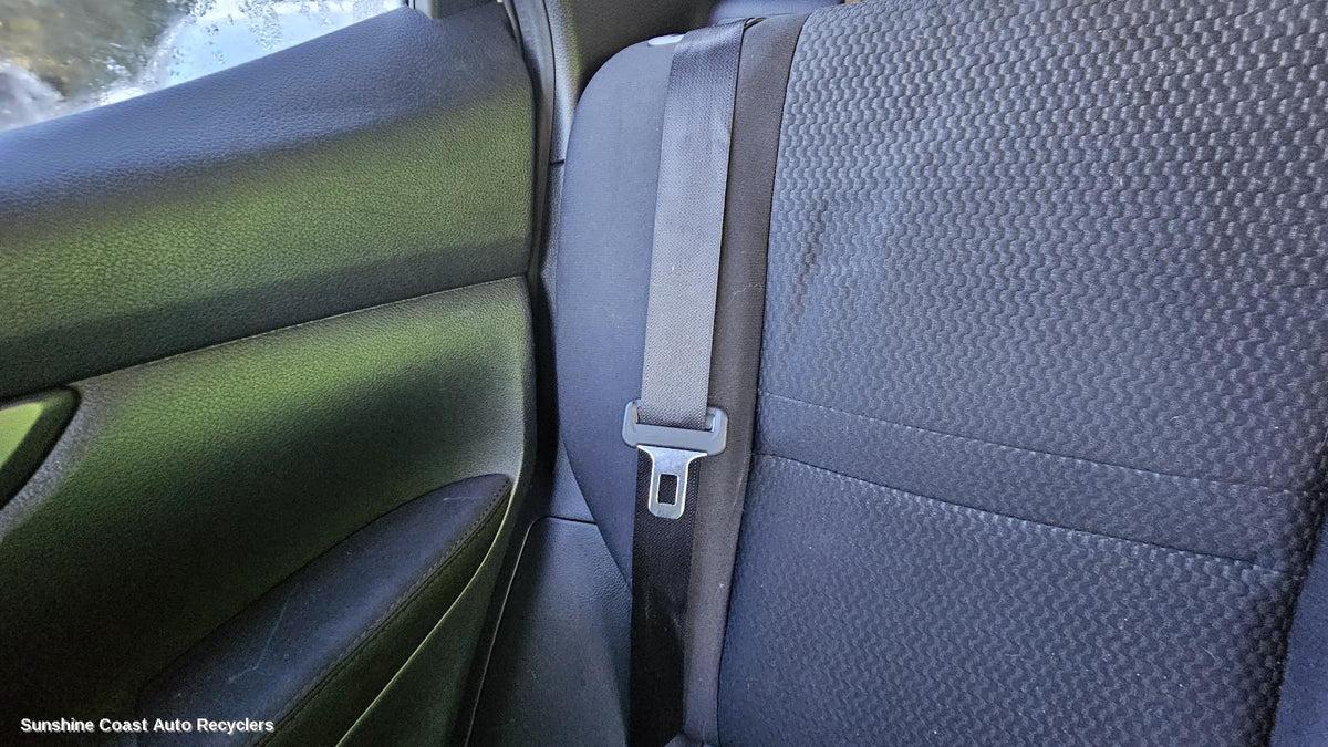 2013-2021 Nissan Qashqai Seatbelt Stalk