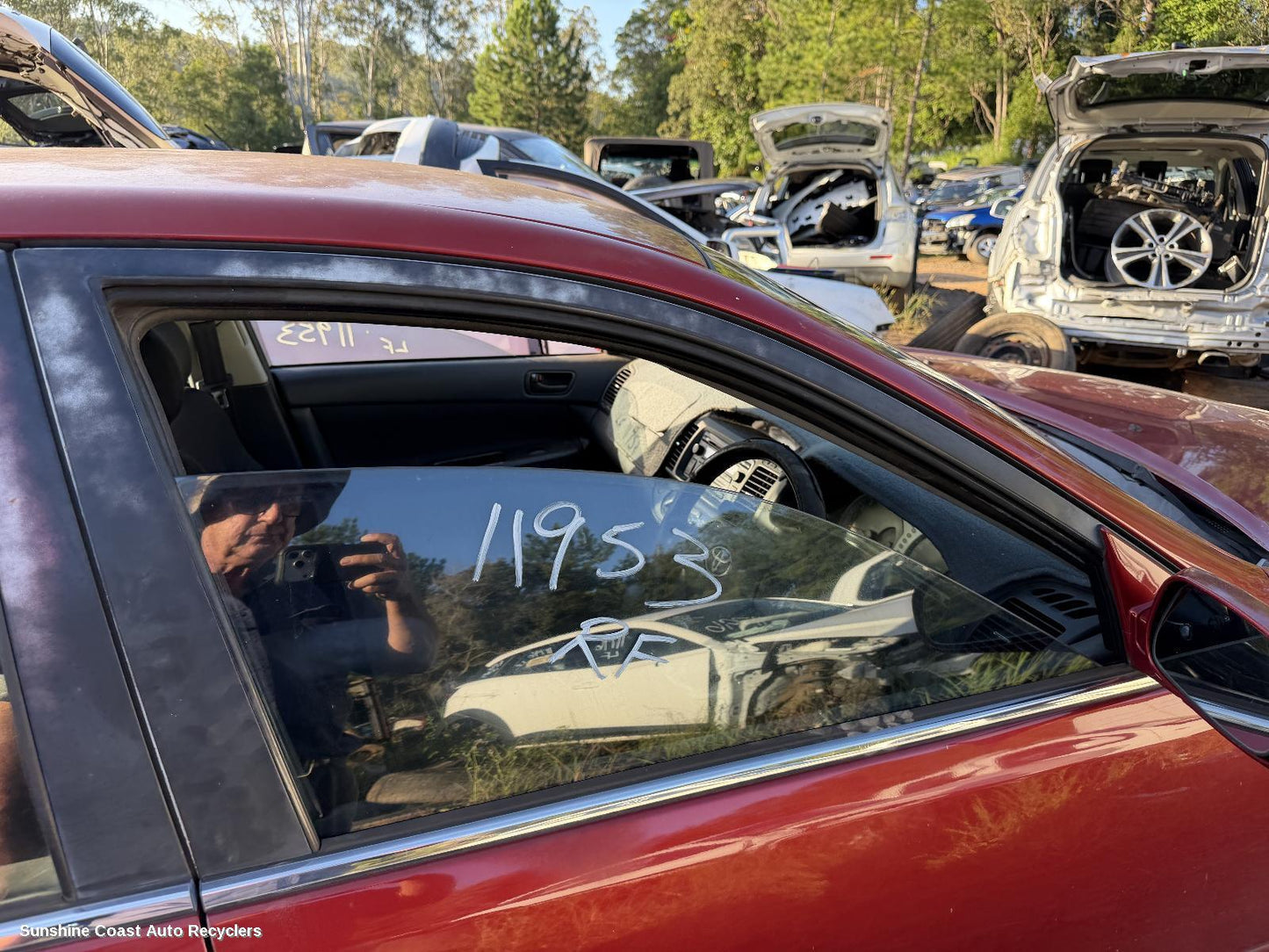 2002-2006 Toyota Camry Right Front Door Window