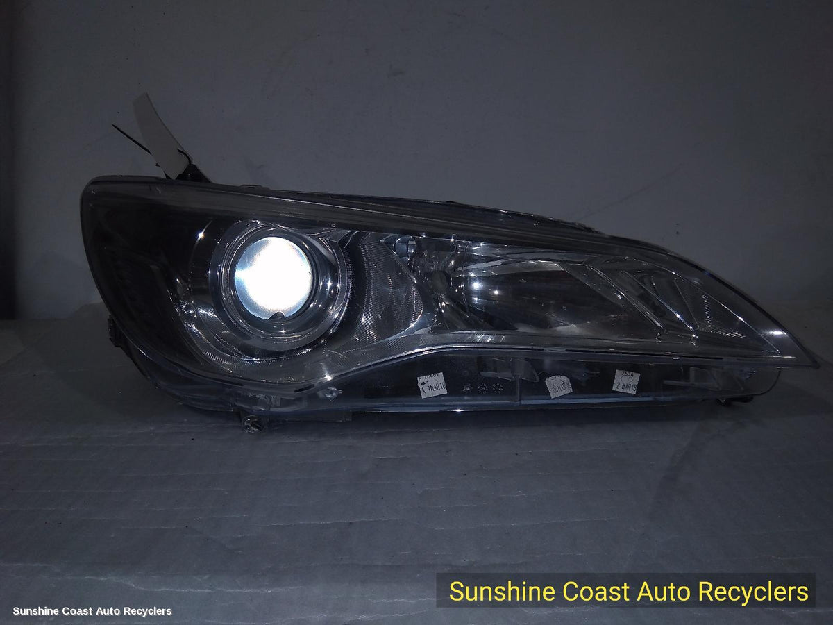 2015-2017 Toyota Camry Right Headlamp