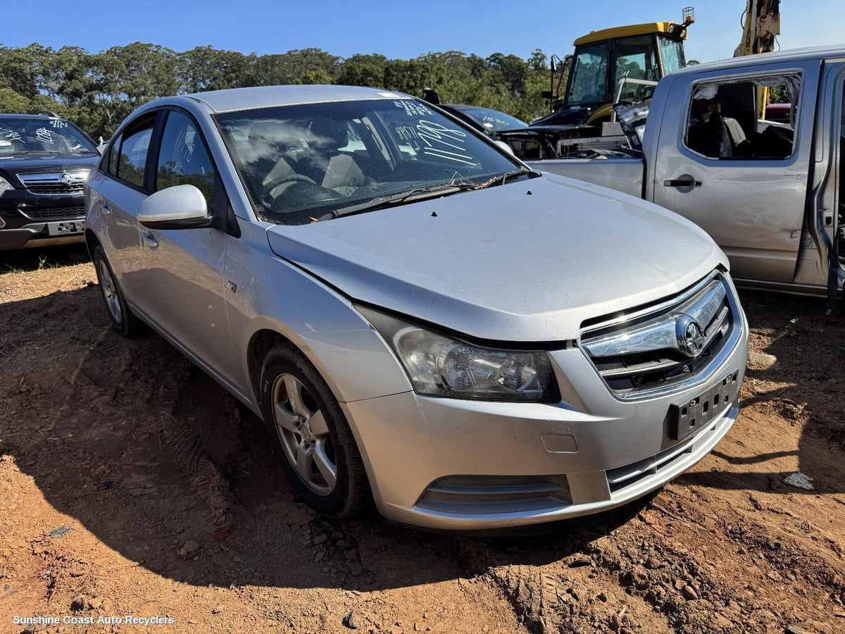 2009-2011 Holden Cruze Right Headlamp
