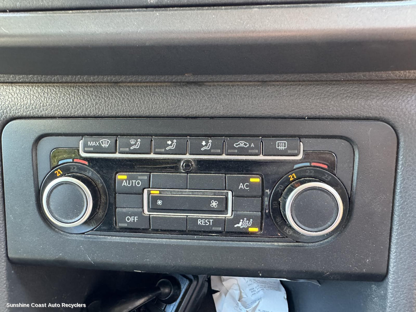 2010-2016 Volkswagen Amarok Heater Ac Controls