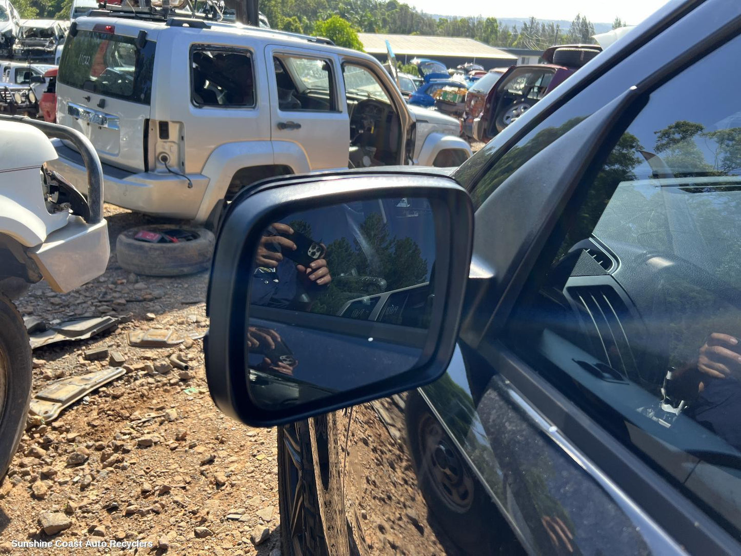 2011 Land Rover Freelander Left Door Mirror