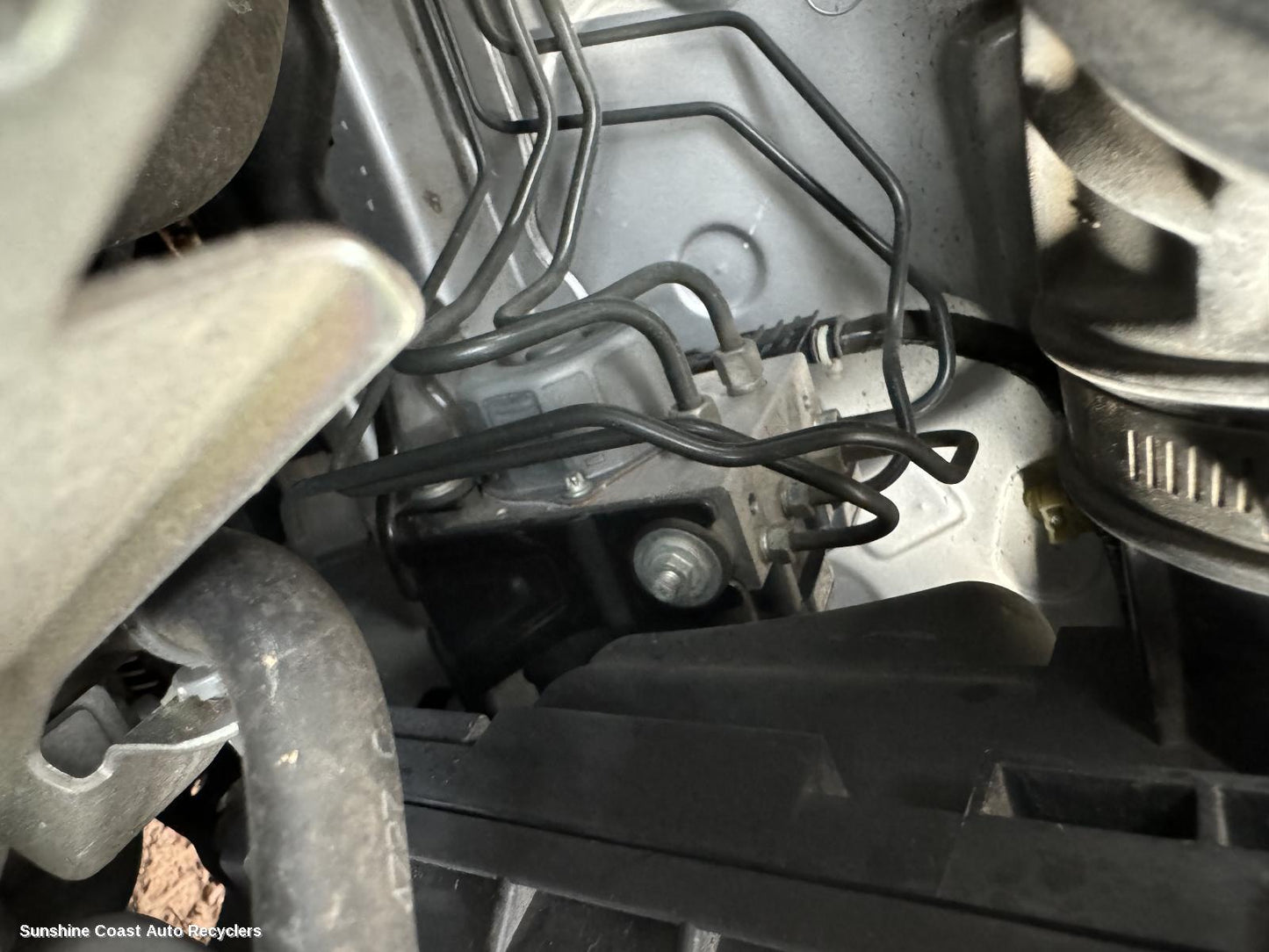 2013-2016 Nissan Pulsar Abs Pump Modulator