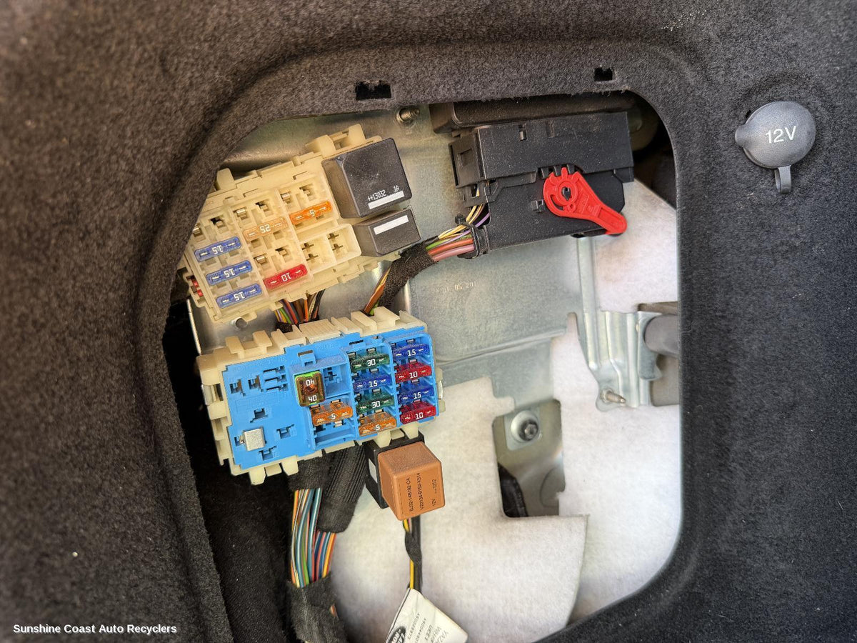 2011-2019 Land Rover Rangerover Evoque Fuse Box