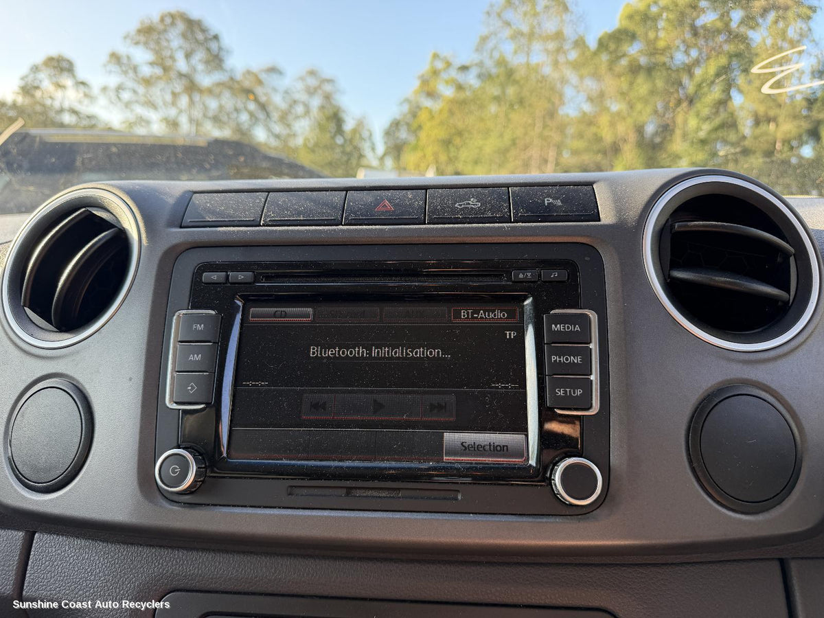 2010-2016 Volkswagen Amarok Radio Cd Dvd Sat Tv