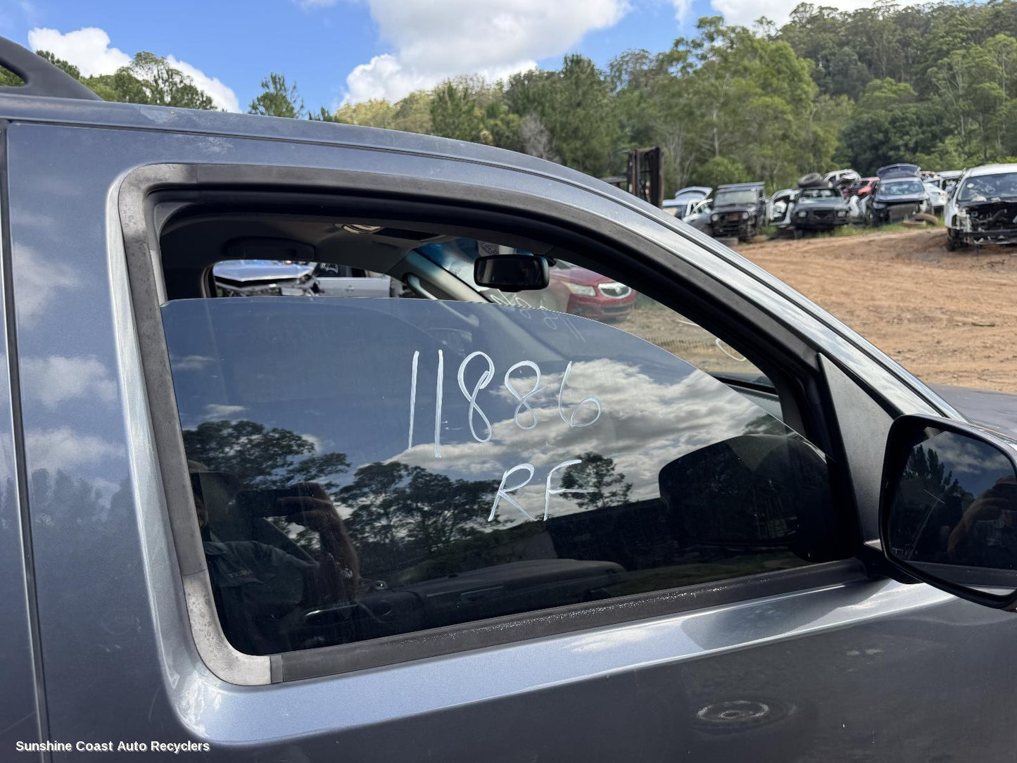 2012 Nissan Pathfinder Right Front Door Window